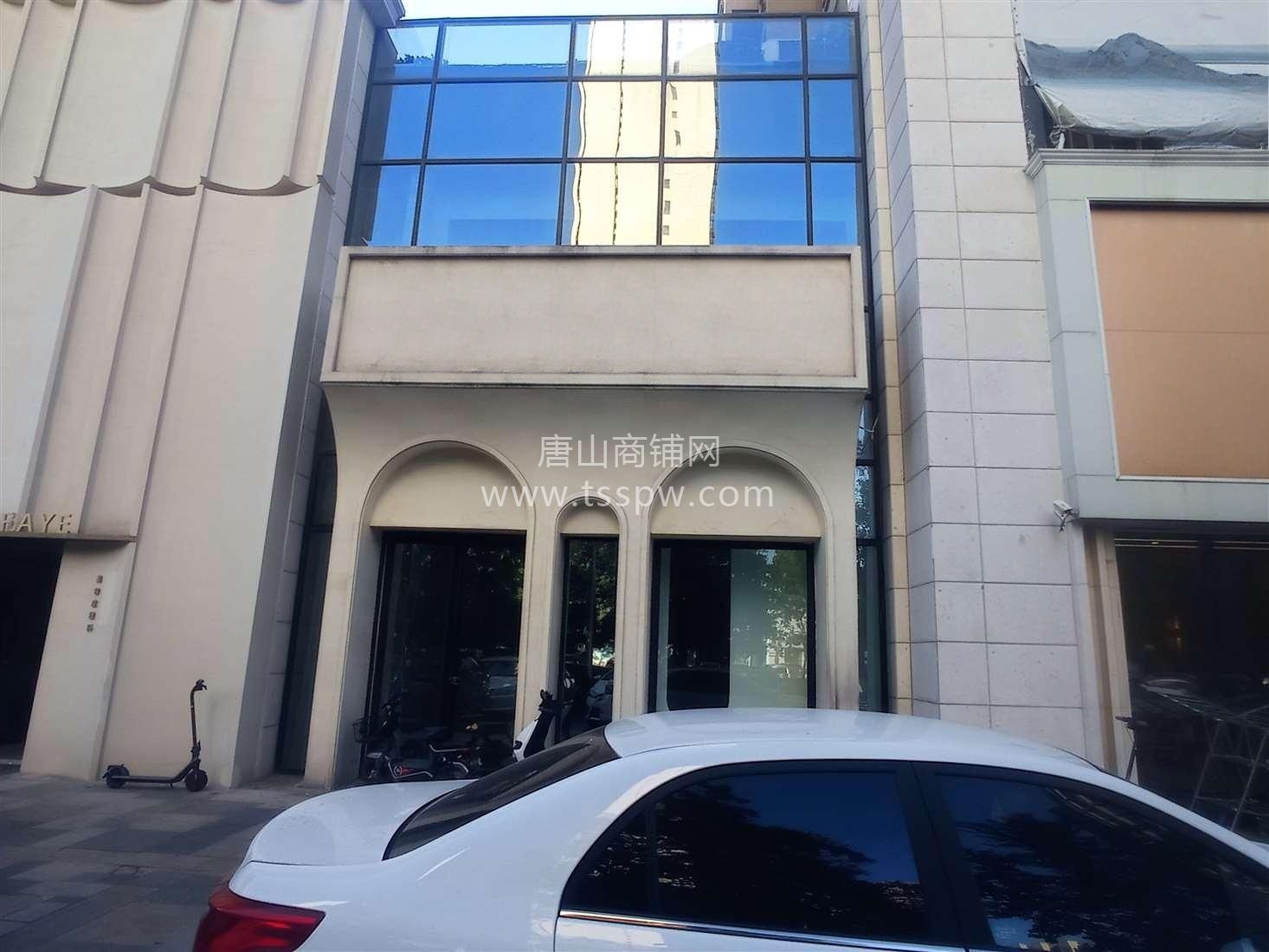 唐山凤凰新城核心商圈，临街商铺出租，上下...